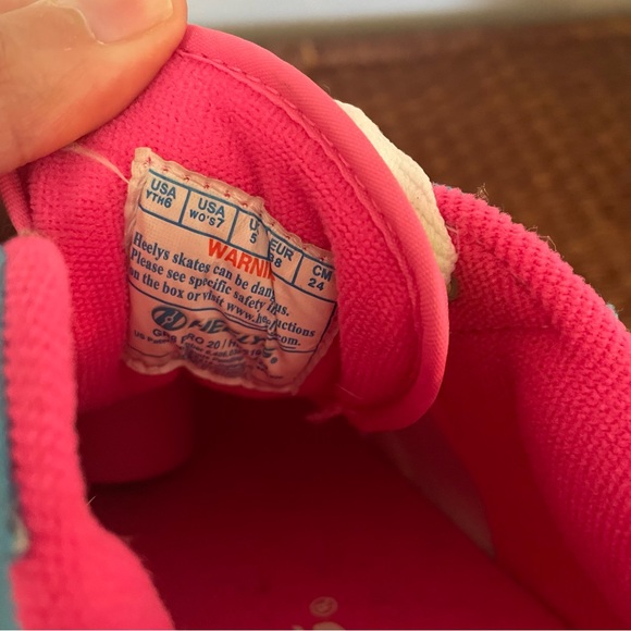 Heelys Roller Skate Shoes PRO 20 • HES10320 • Size Girls Youth 6 • Size Womens 7 - Picture 10 of 10